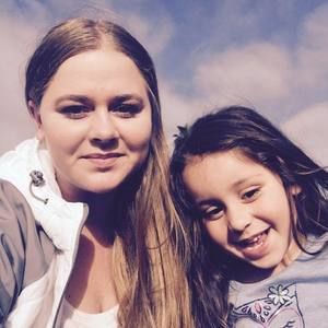 Meet your Posher, Stacy